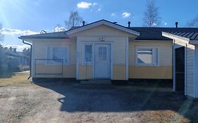 Pikkurinki 28 As 2, 62300 Härmä Kauhava